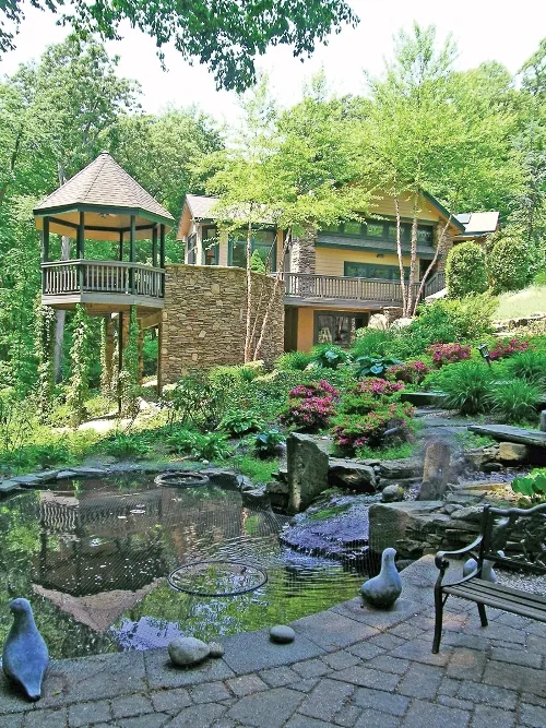 Gazebo of Featured Green Home