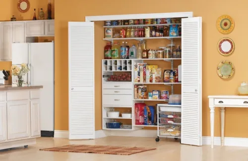 Kitchen Pantry